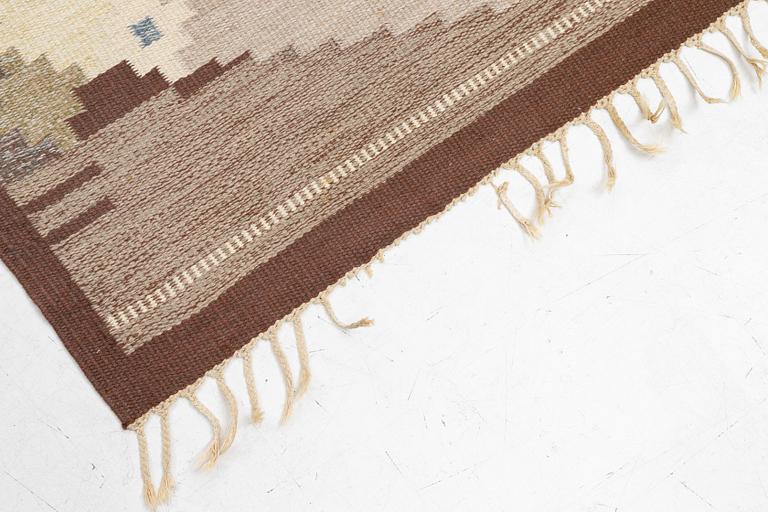 Ingegerd Silow, matta, rölakan, signerad IS, ca 200 x 135 cm.