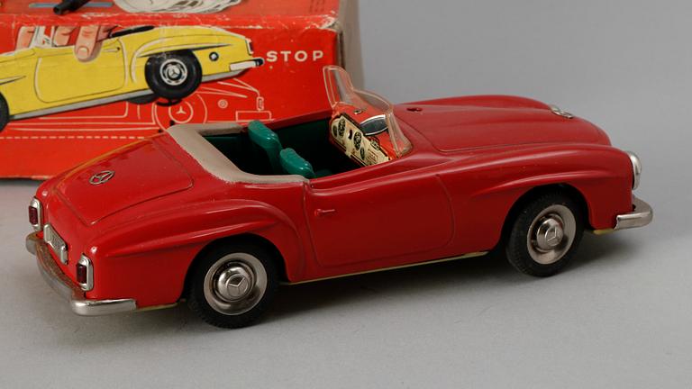 A German Schuco Fernlenk Mercedes 2095, 1950s.