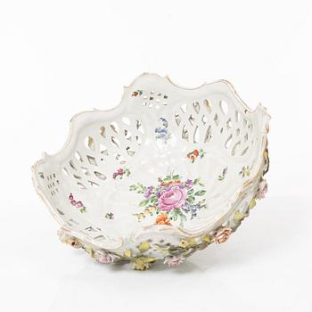 A porcelain centrepiece, Germany, circa 1900.