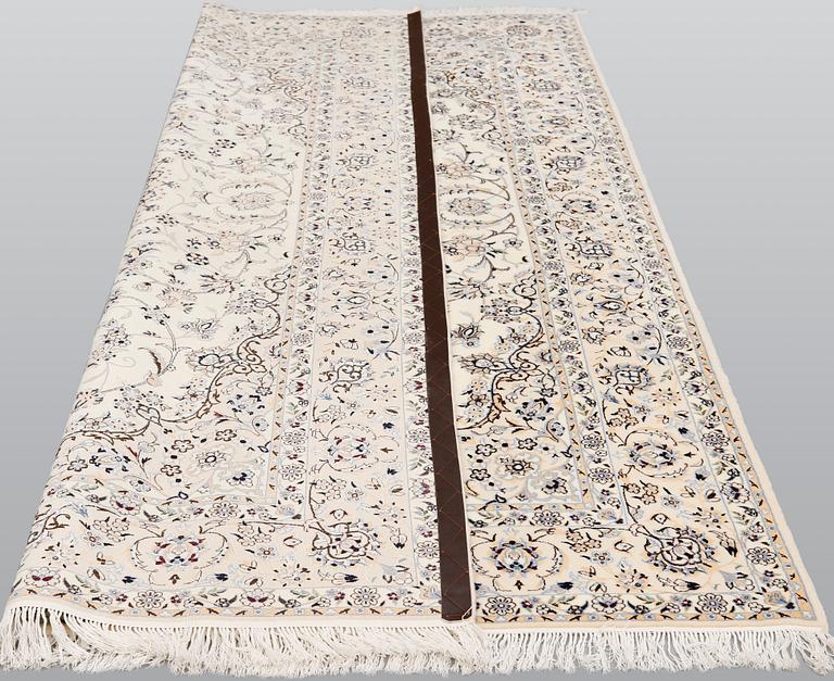 A part silk Nain carpet, so called 6 LAA, ca 252 x 175 cm.