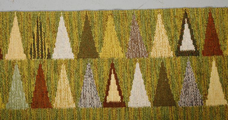 MATTA, rölakan, omkring 1900-talets mitt, ca 235x175 cm.