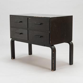 Alvar Aalto, A mid-20th century chest of drawers for O.Y. Huonekalu- ja Rakennustyötehdas AB.
