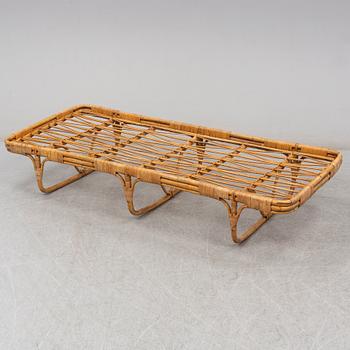 A late 20th Century rattan day bed.