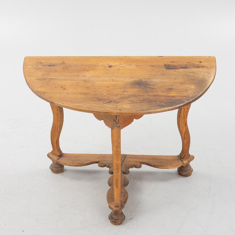 A Swedish late Baroque table, first part of the 18th century.