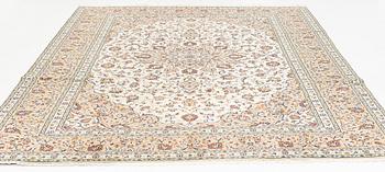 A  carpet, Kashan, ca 334 x 247 cm.