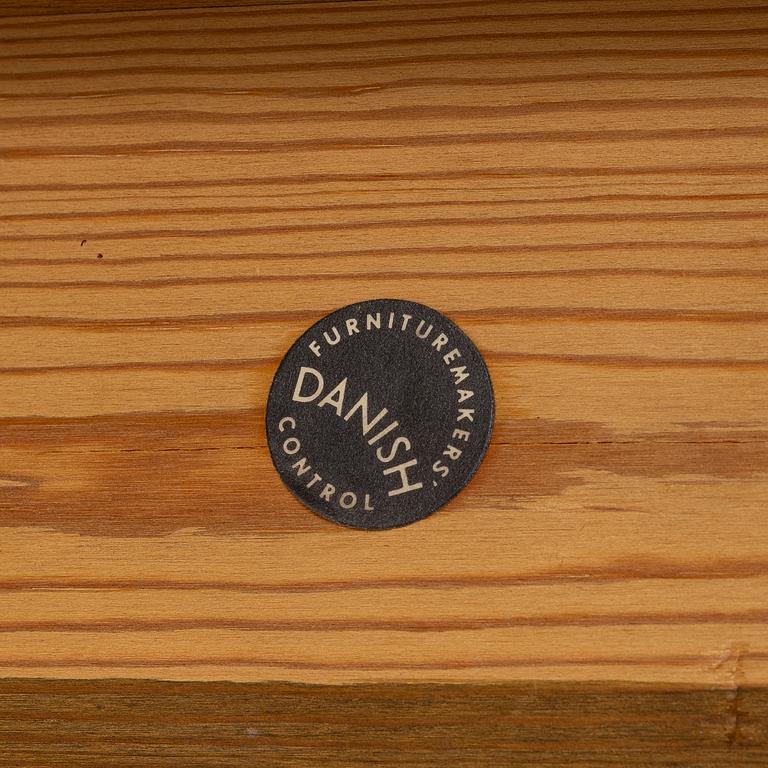 Henning Kjaernulf, matbord, Danmark 1960/70-tal.