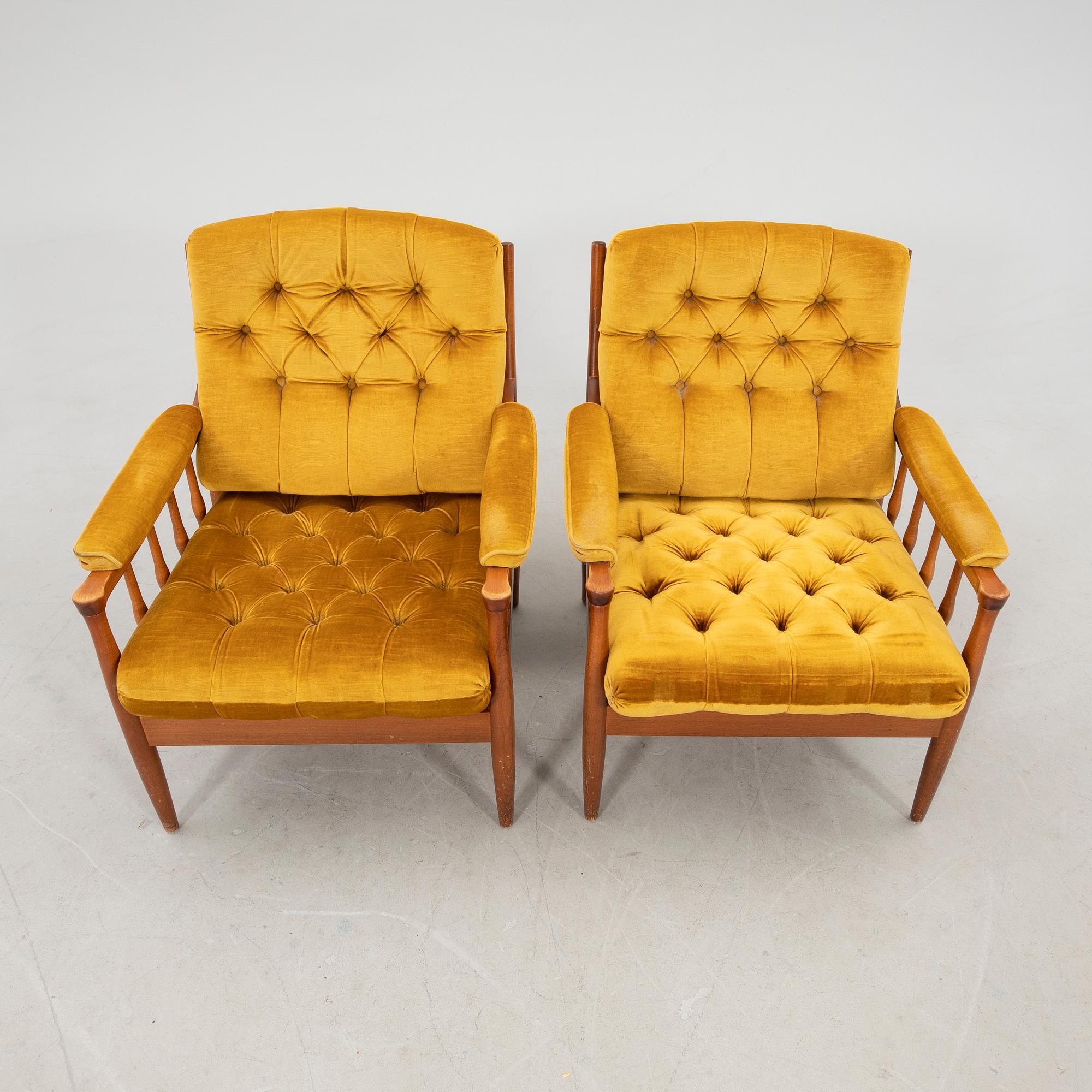 Armchairs, a pair by Fargas Denmark, second half of the 20th century.