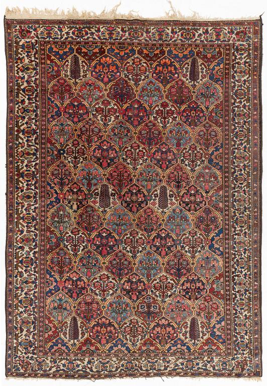 An antique/semi-antique Bakthiari carpet, c 298 x 213 cm.