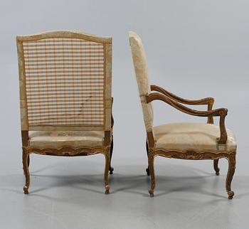 KARMSTOLAR, ett par, Louis XV-stil, Frankrike, omkring 1900.