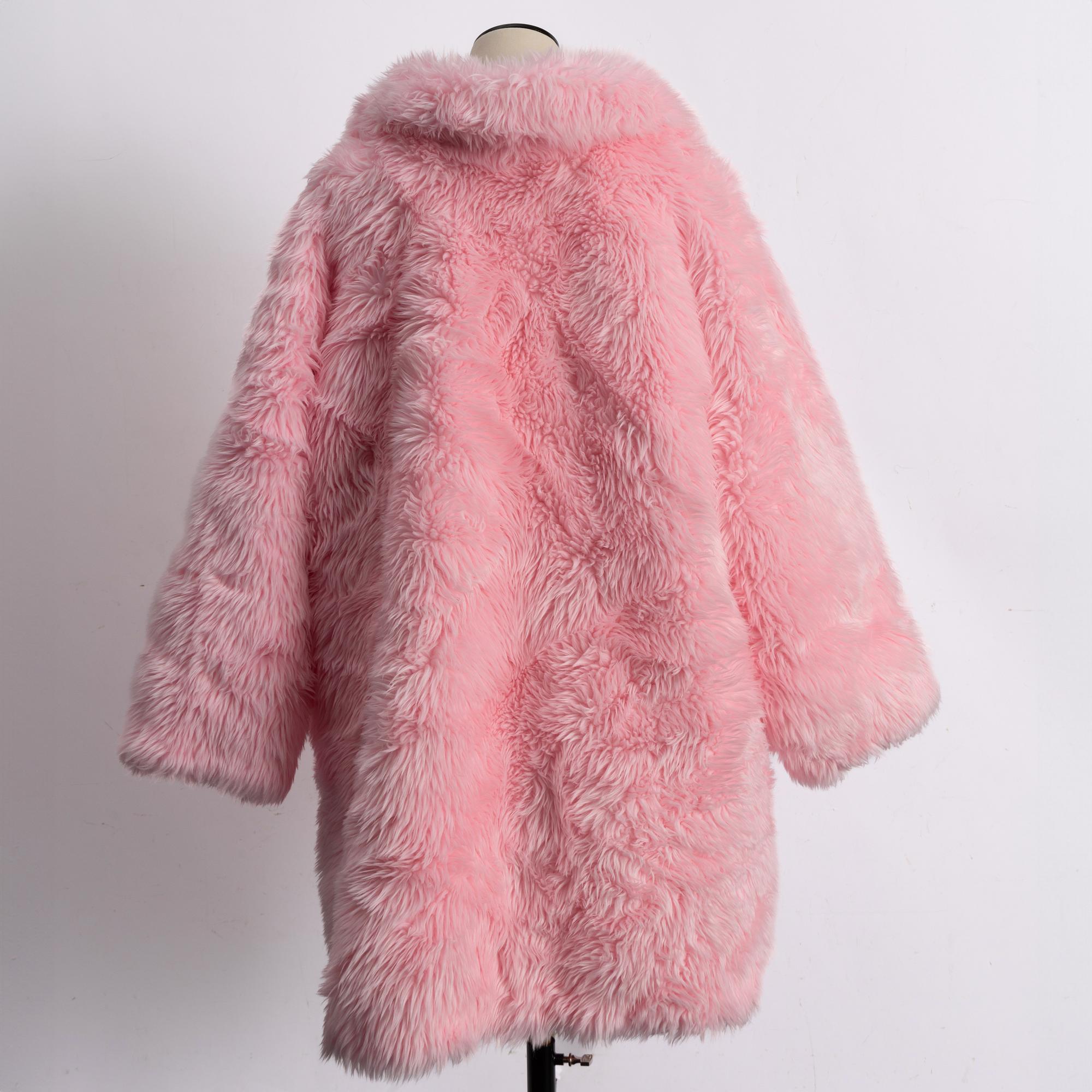 Balenciaga, kappa, "Faux Fur Coat", storlek F34.