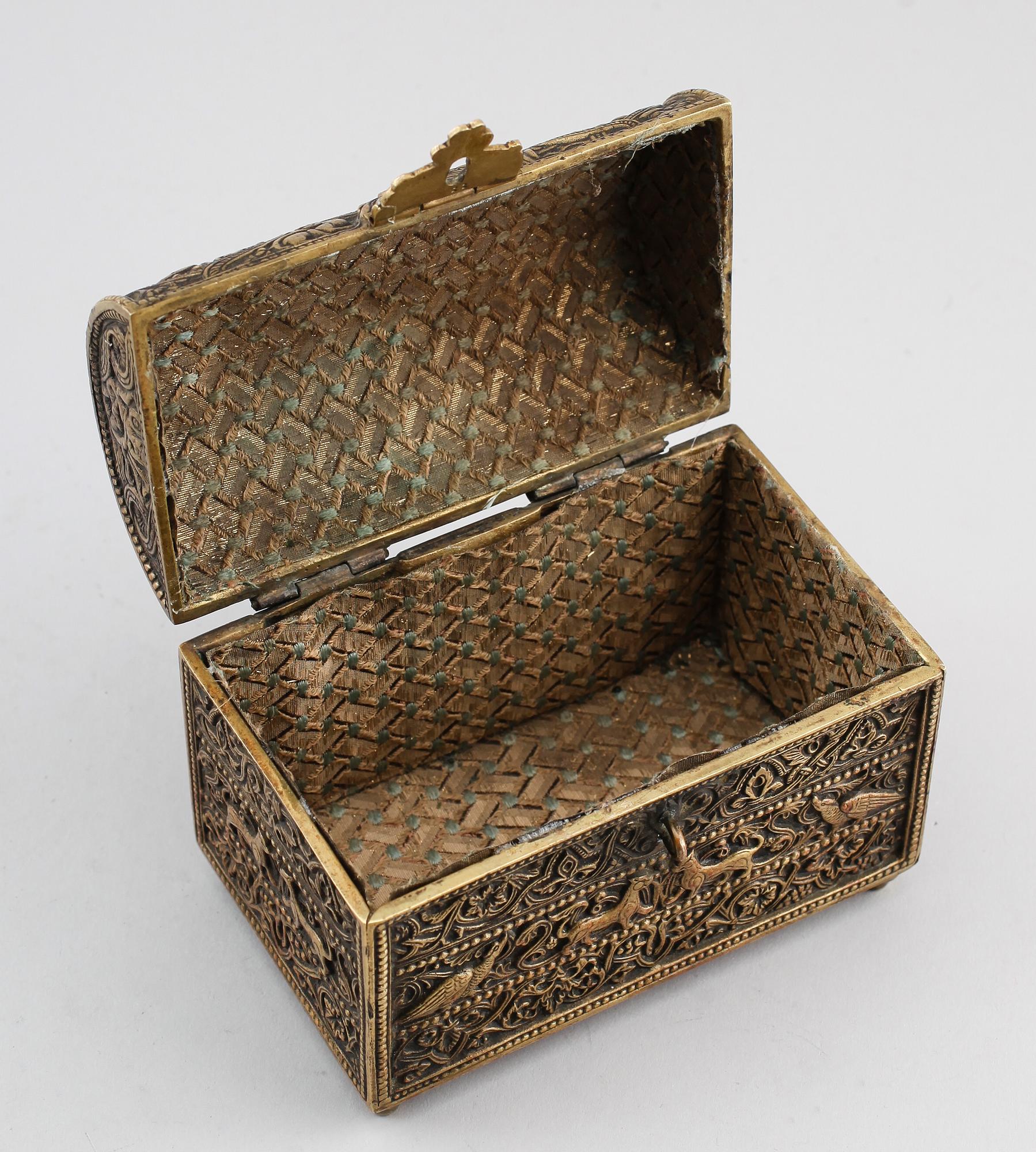 SKRIN, brons, orientaliskt, möjligen 1800-tal.