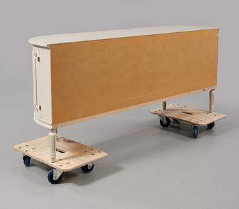 SIDEBOARD, gustaviansk stil, 1900-talets andra hälft.