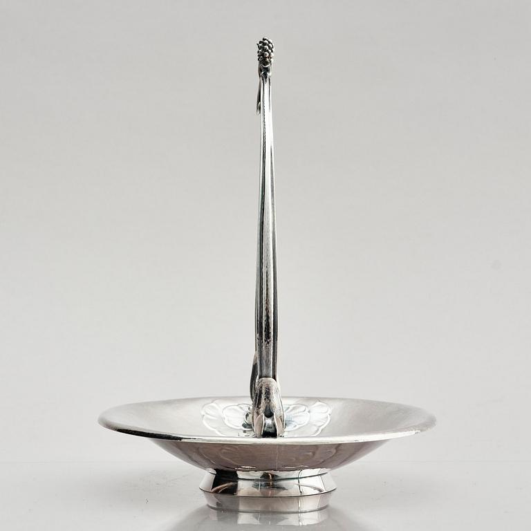 Georg Jensen, a sterling silver bowl, model no 543, design by Harald Nielsen, Copenhagen after 1945.
