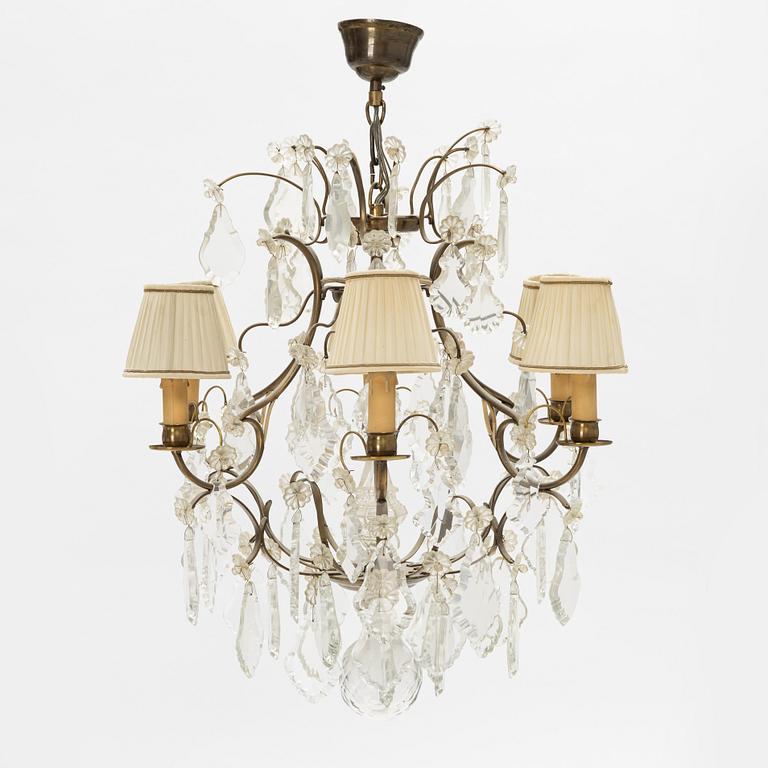 A rococo style chandelier, early 20th Century.