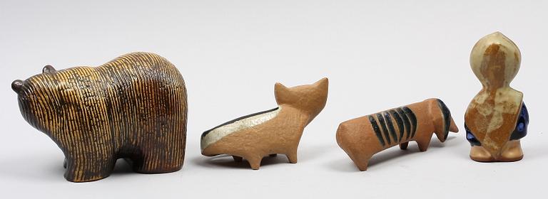 PARTI FIGURINER, 4 st, stengods, bl a Lisa Larson.