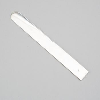 A Swedish 20th century sterling silver letter knife mark of WIWEN NILSSON Lund 1950, total weight  ca 150 gr.