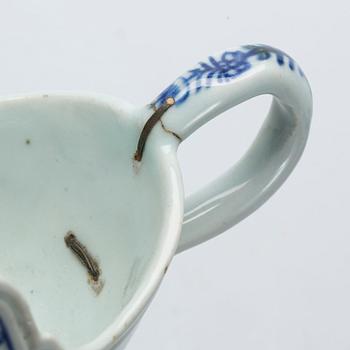 SÅSSNIPOR, 2 st, porslin, Qianlong, Kina, 1700-tal.