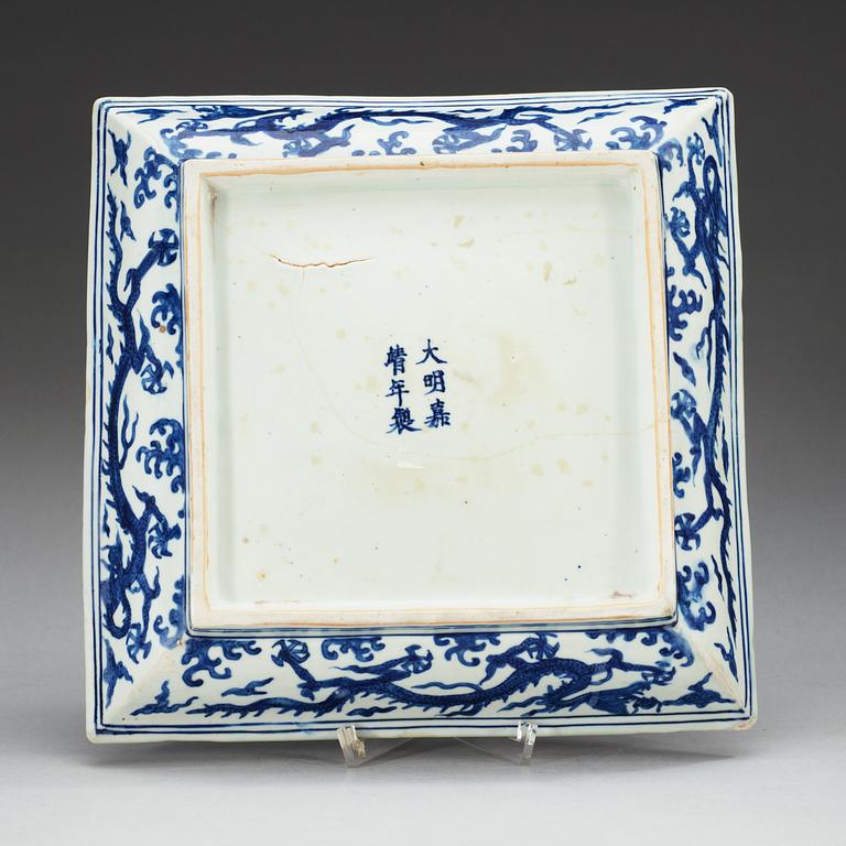 FAT, porslin. Ming dynastin, Jiajings sex karaktärers märke och period (1522-66).