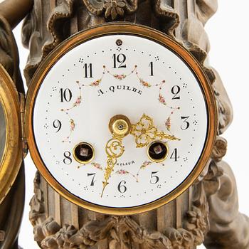 Table pendulum Louis XVI style, first half of the 20th century.