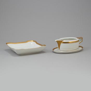 A Rosenthal white and gold art deco porcelain dinner service, 106 parts.