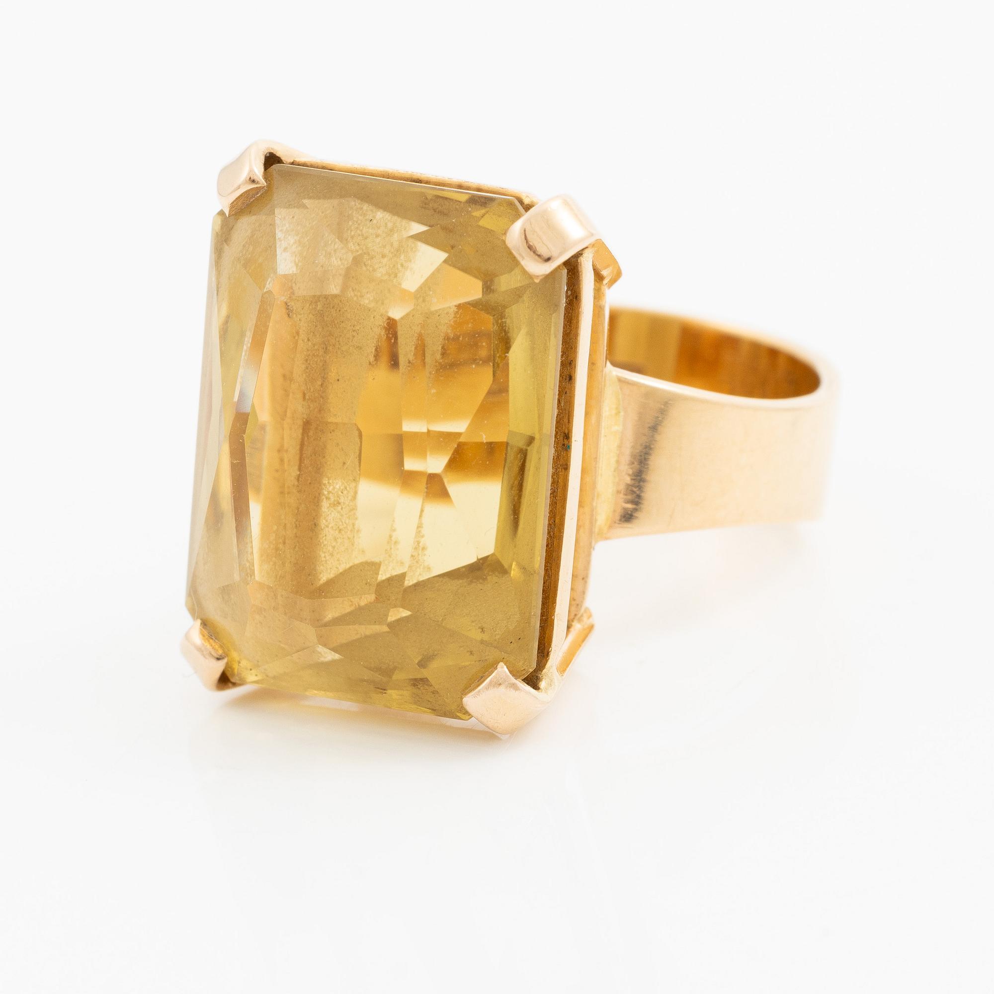 Ring, 18K gold with citrine.
