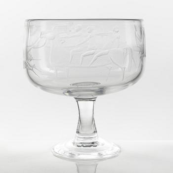 Erik Höglund, an engraved footed glass bowl, Boda, Sweden 1950/60s.