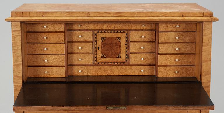 CHIFFONJÉ, Karl Johan, 1800-talets mitt.