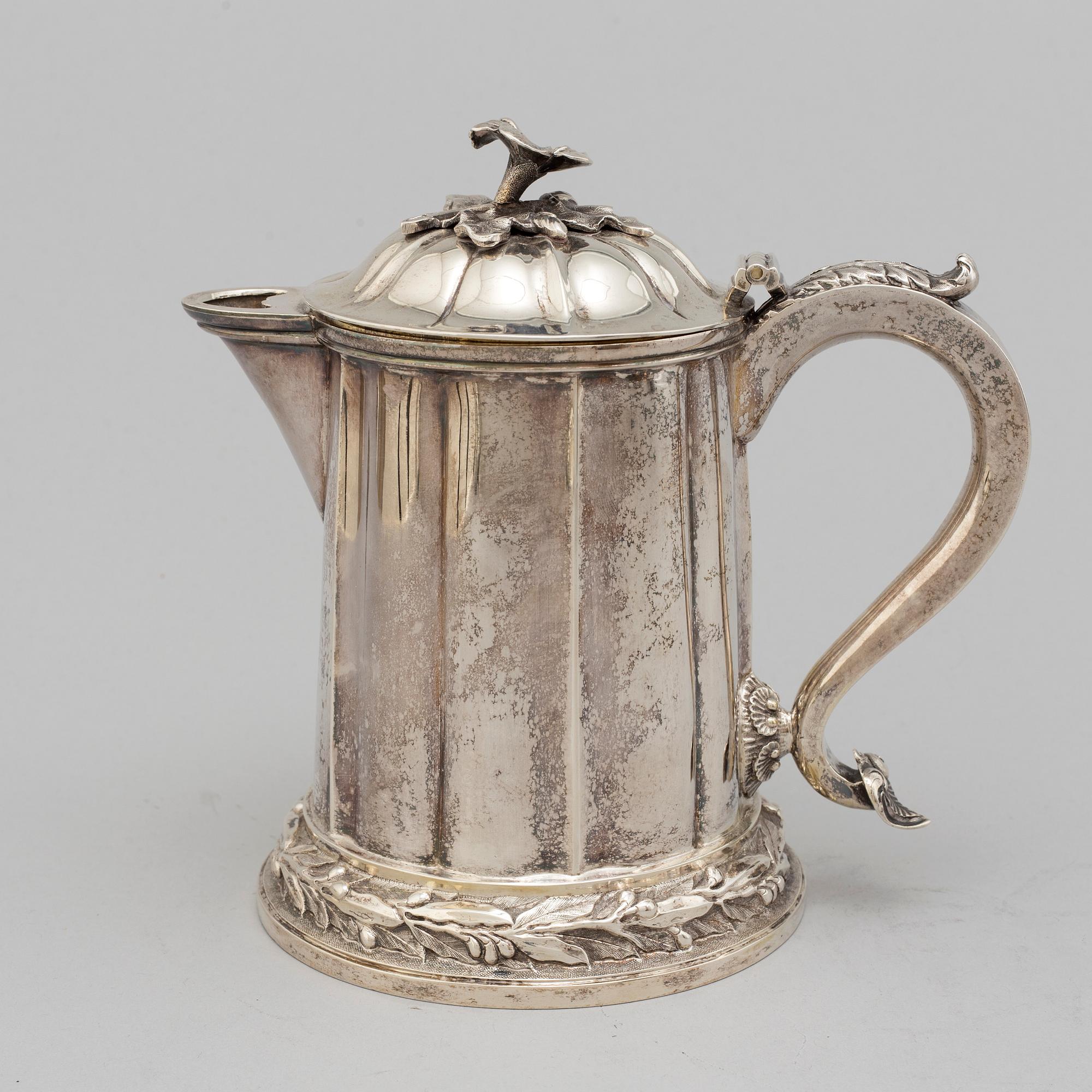 KANNA med lock, silver, Indien 1900-tal. Louis XVI-stil.