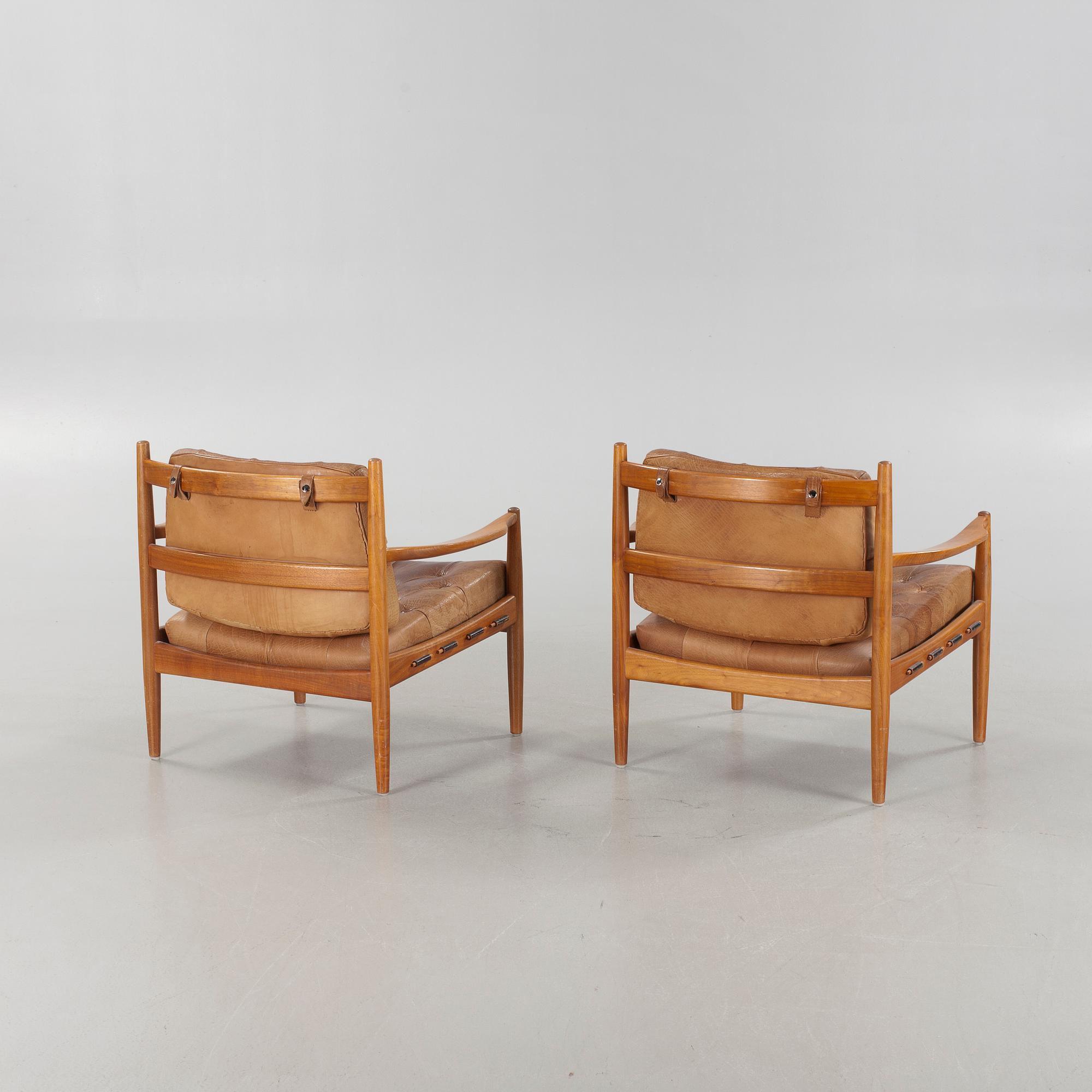 A pair of lounge chairs by Ingemar Thillmark for OPE, model "läckö", second half of the 20th century.