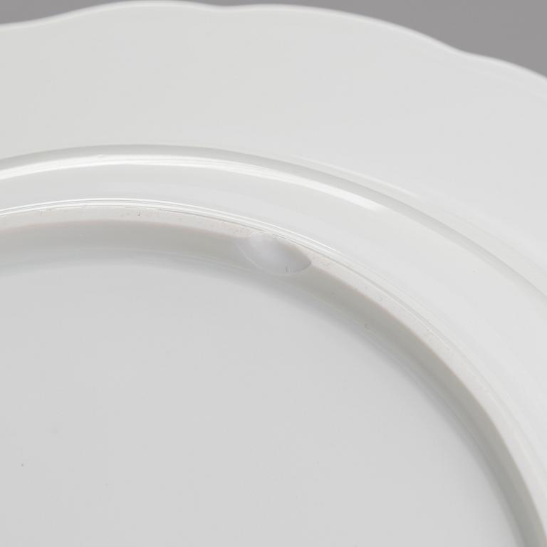 MAT- OCH KAFFESERVIS, 77 delar, porslin, Meissen, "Indische malerei", 1900-talets andra hälft.