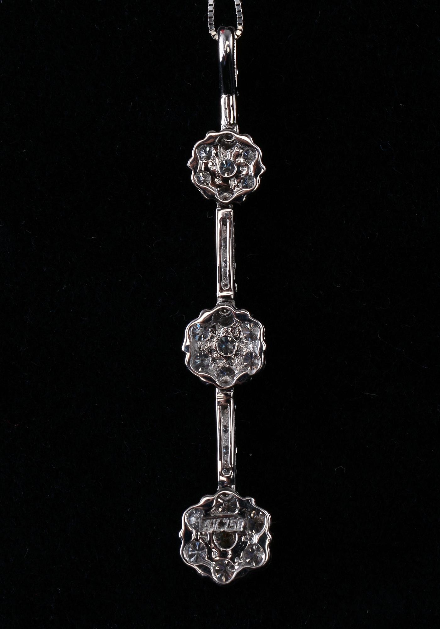 RIIPUS, briljanttihiottuja timantteja n. 1.22 ct. 18 K valkokultaa. Paino 4,2 g.