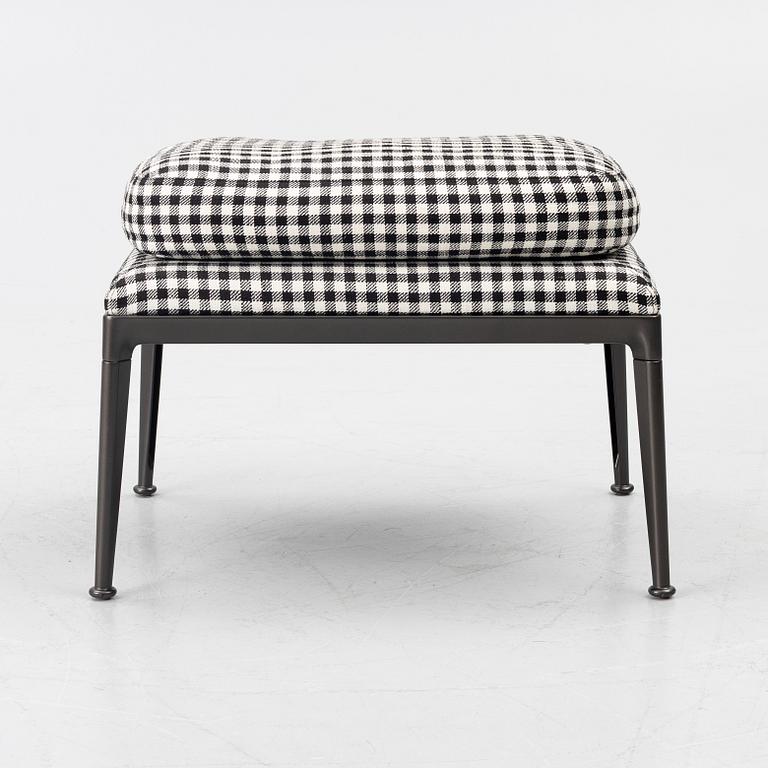 Antonio Citterio, a footstool/ottoman, Mirto/B&B Italia, Italy, contemporary.