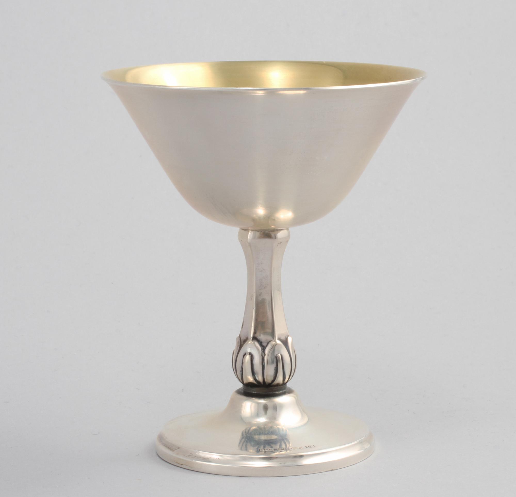 MARTINIGLAS, 12 st, silver, MGAB, Uppsala, omkring 1900-talets mitt, vikt ca 690 g.
