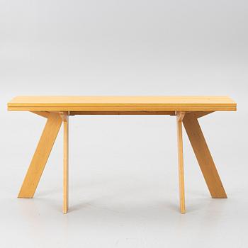 Börge Lindau & Bo Lindekrantz, A 'Simsalabim' table, Blå Station, ca 2000.