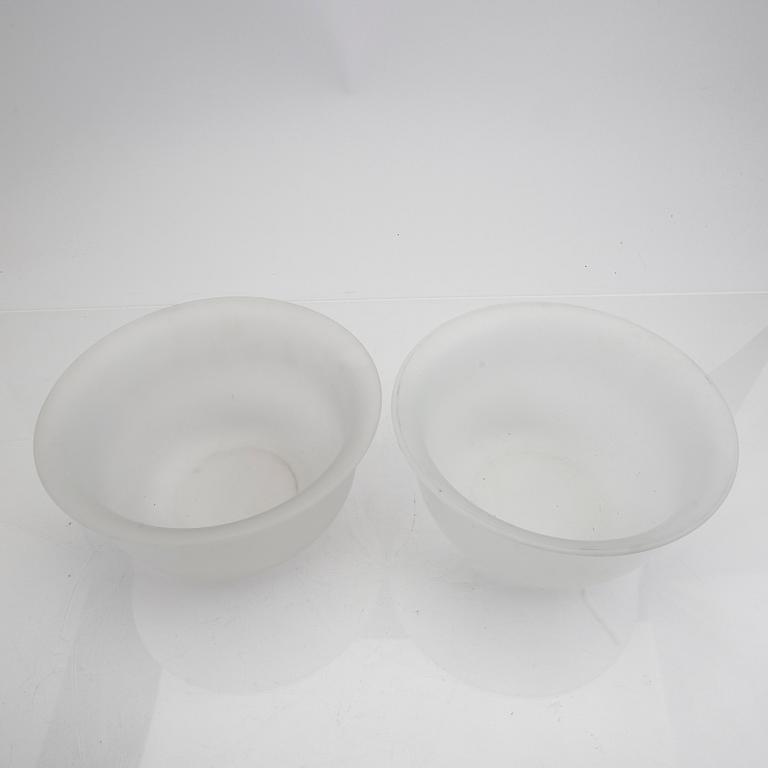 Signe Persson-Melin, a set of two glass bowls "Frost" for Boda 1970s.