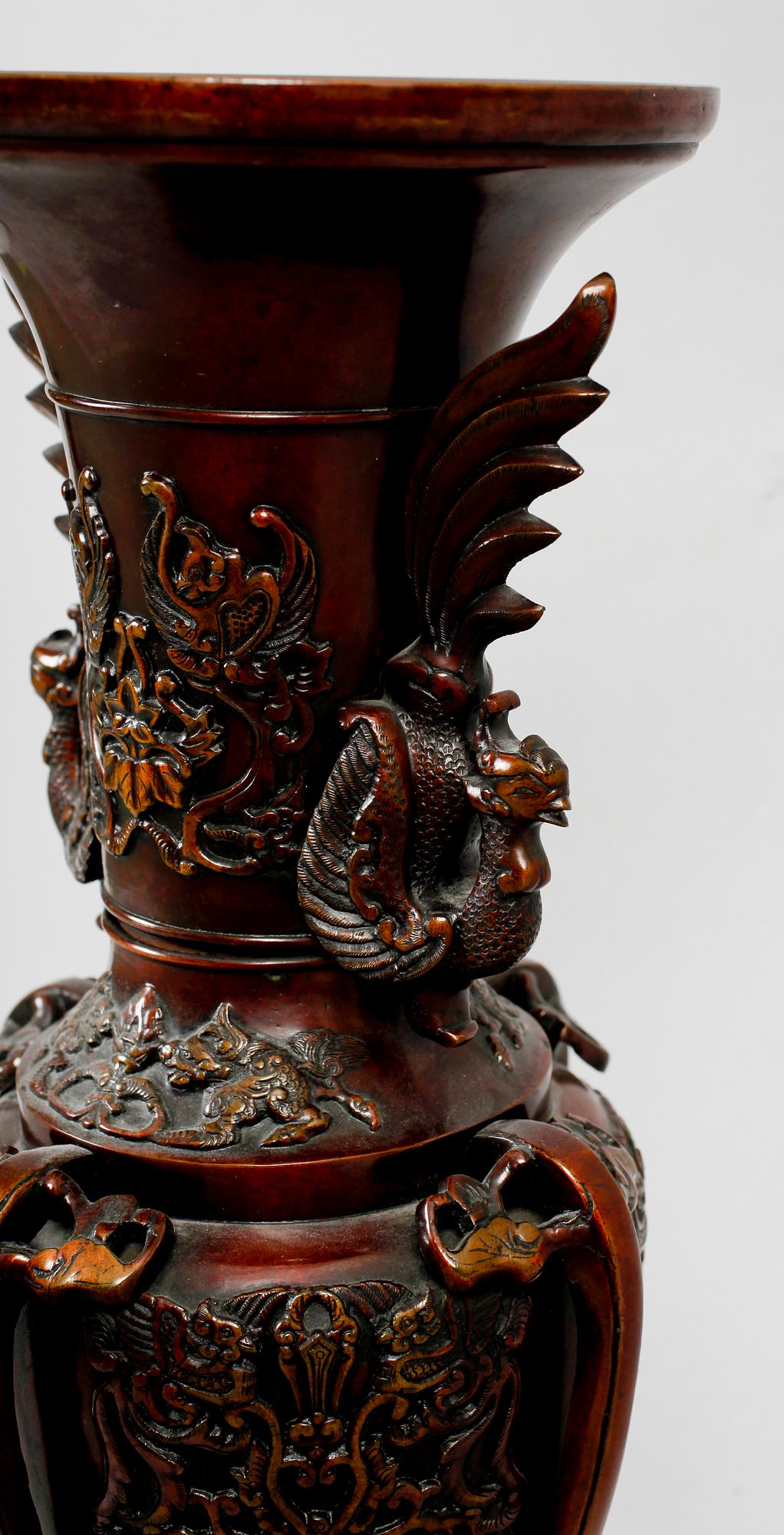 VAS, brons, Kina, 1900-tal.