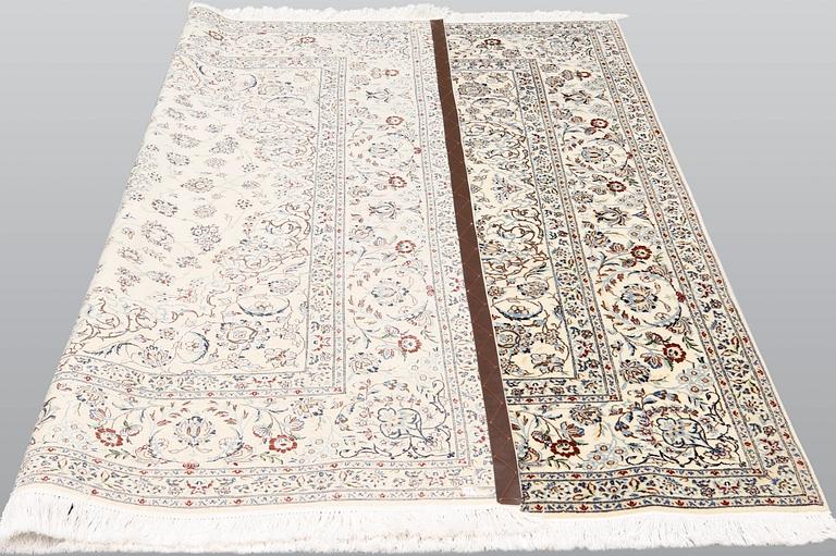Rug, Nain, part silk, so-called 4 LAA, approx. 207 x 194 cm.