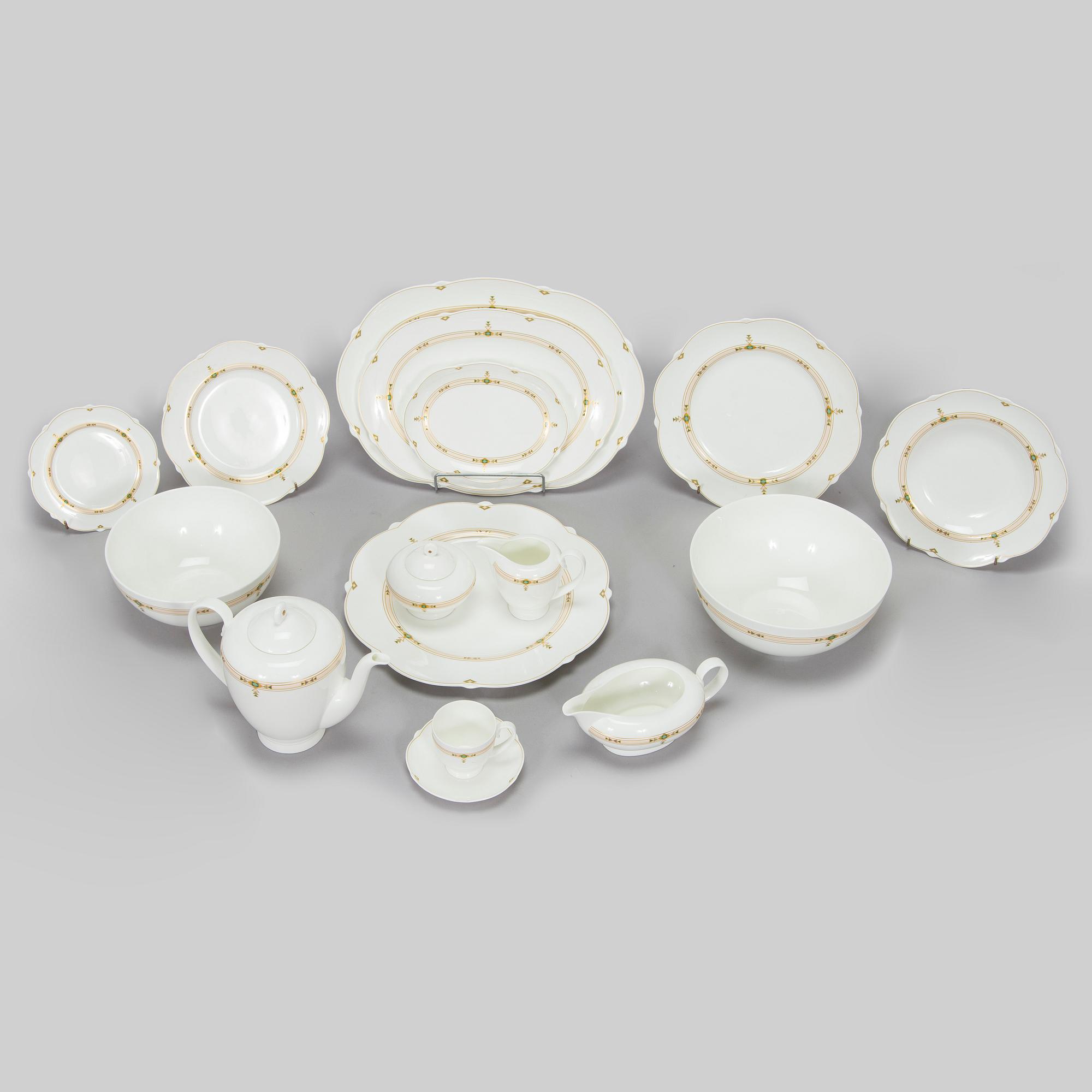 Paloma Picasso, matservis, 54 delar, benporslin, "Montserrat", Villeroy & Boch.