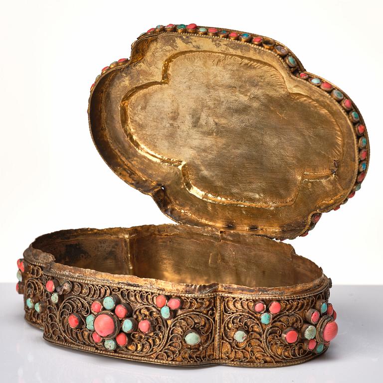 A box with cover and a cup with cover, Nepal, 19/20th Century.