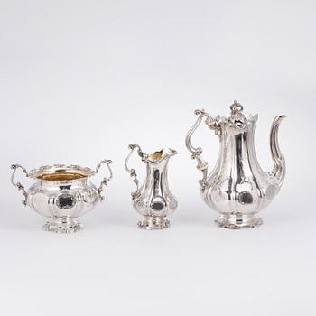 KAFFESERVIS, 3 delar, silver Gustaf Möllenborg, Stockholm 1848-1857.Total vikt 1607 gr.