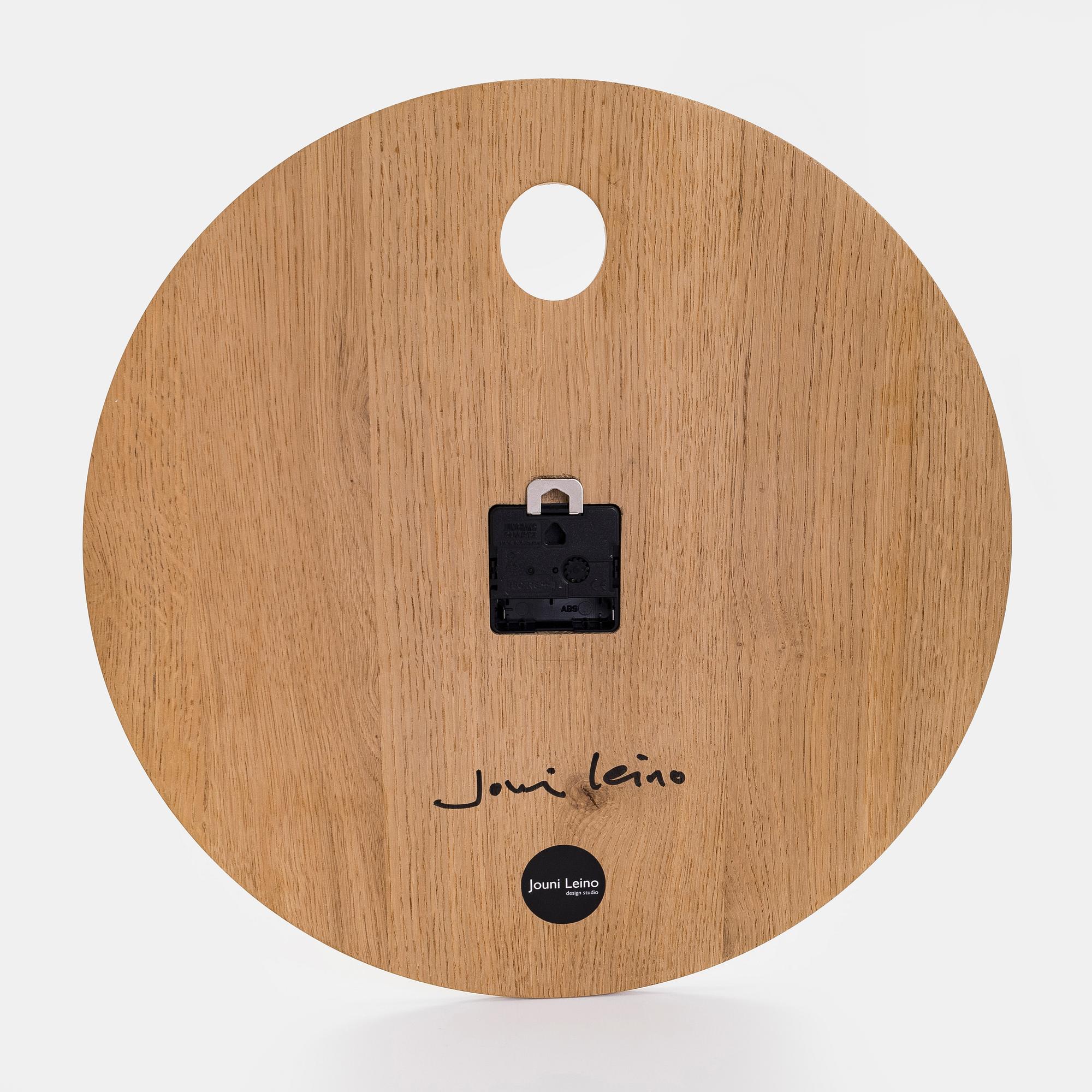 Jouni Leino, Seinäkello, Jouni Leino Design Studio.