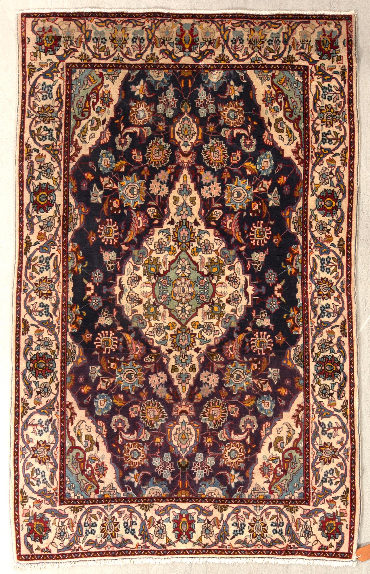 Najafabad rug semi-antique approx. 178x113 cm.