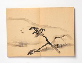 Two Chinese albums, one empty, early 20th century.
