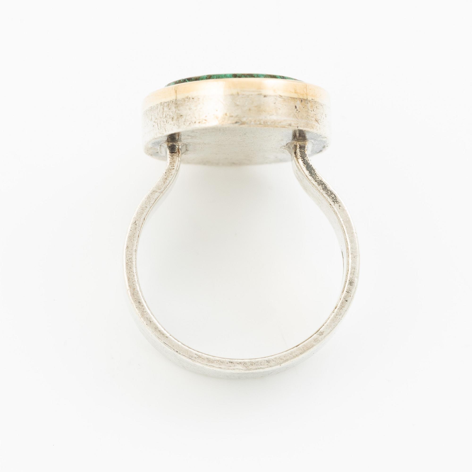 Anders Högberg, ring, sterlingsilver med grön/blå sten, Göteborg 1987.