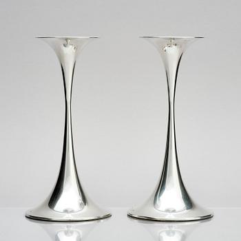Tapio Wirkkala, a pair of 'Trumpetti' silver candlesticks, Tavastehus, Finland 2002.