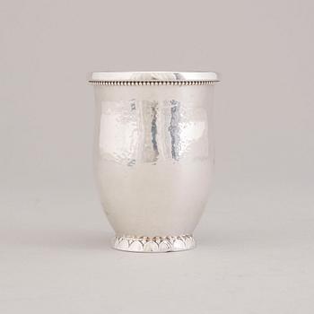 A silver mug by Georg Jensen, model 127, Copenhagen 1920/30's.