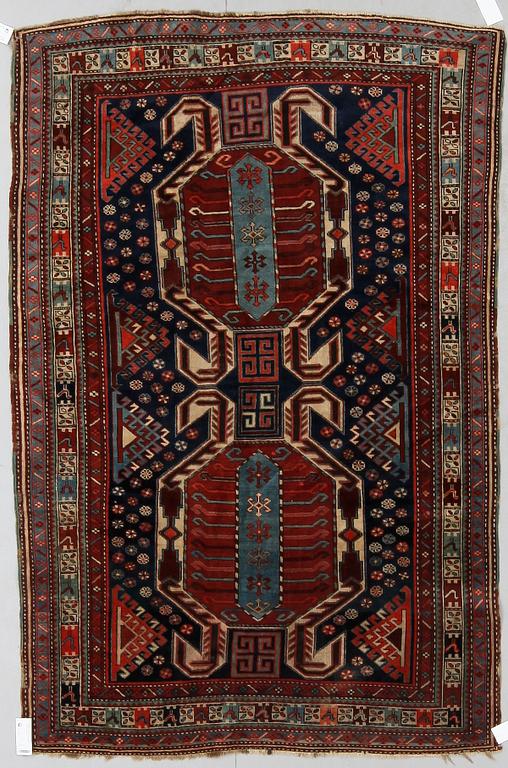 MATTA, Kaukasien, semiantik. 194x127.