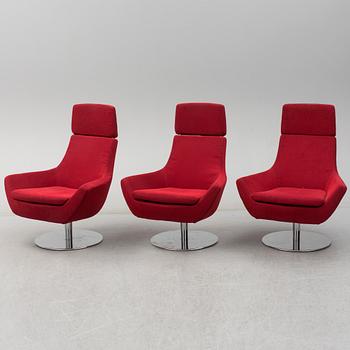 Three chairs by Roger Persson for Swedese, model "Happy Swing", 21th century.