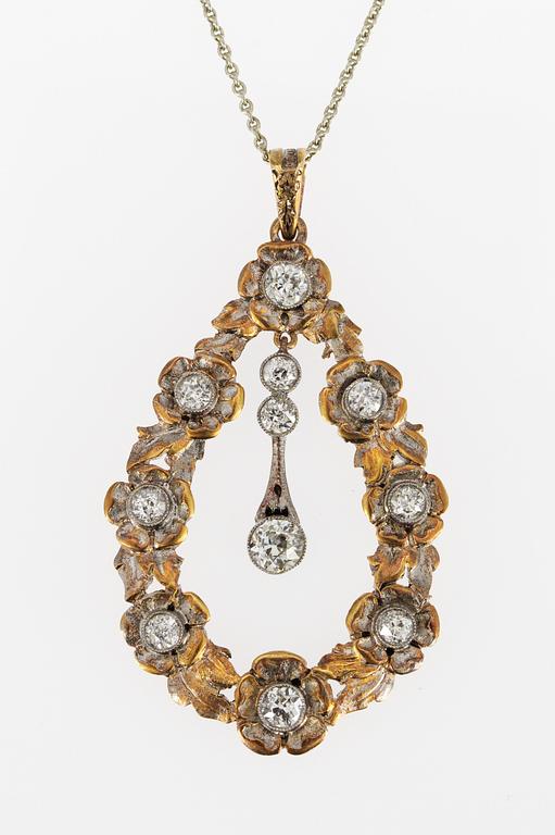 HÄNGSMYCKE, 11 gammalslipade diamanter, tot. ca 1 ct. Tidigt 1900-tal.