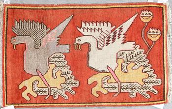 MATTA, old, figural Khotan, Kina, ca 121x75.